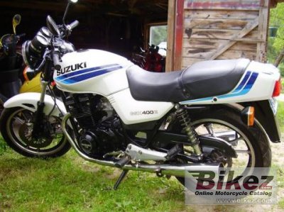 1988 Suzuki GSX 400 E photo
